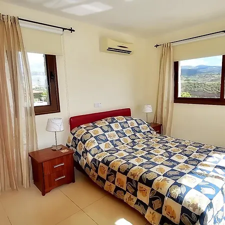 Luxury With Private Pool In A Very Convenient Location In Coral Bay * 佩亚