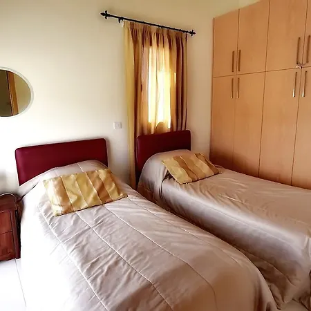 Luxury With Private Pool In A Very Convenient Location In Coral Bay * 佩亚