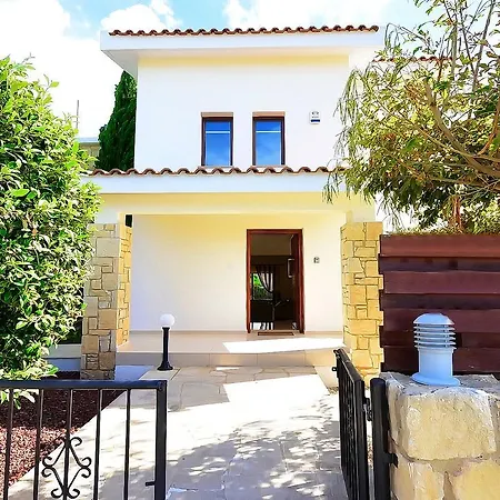 Luxury With Private Pool In A Very Convenient Location In Coral Bay * 佩亚